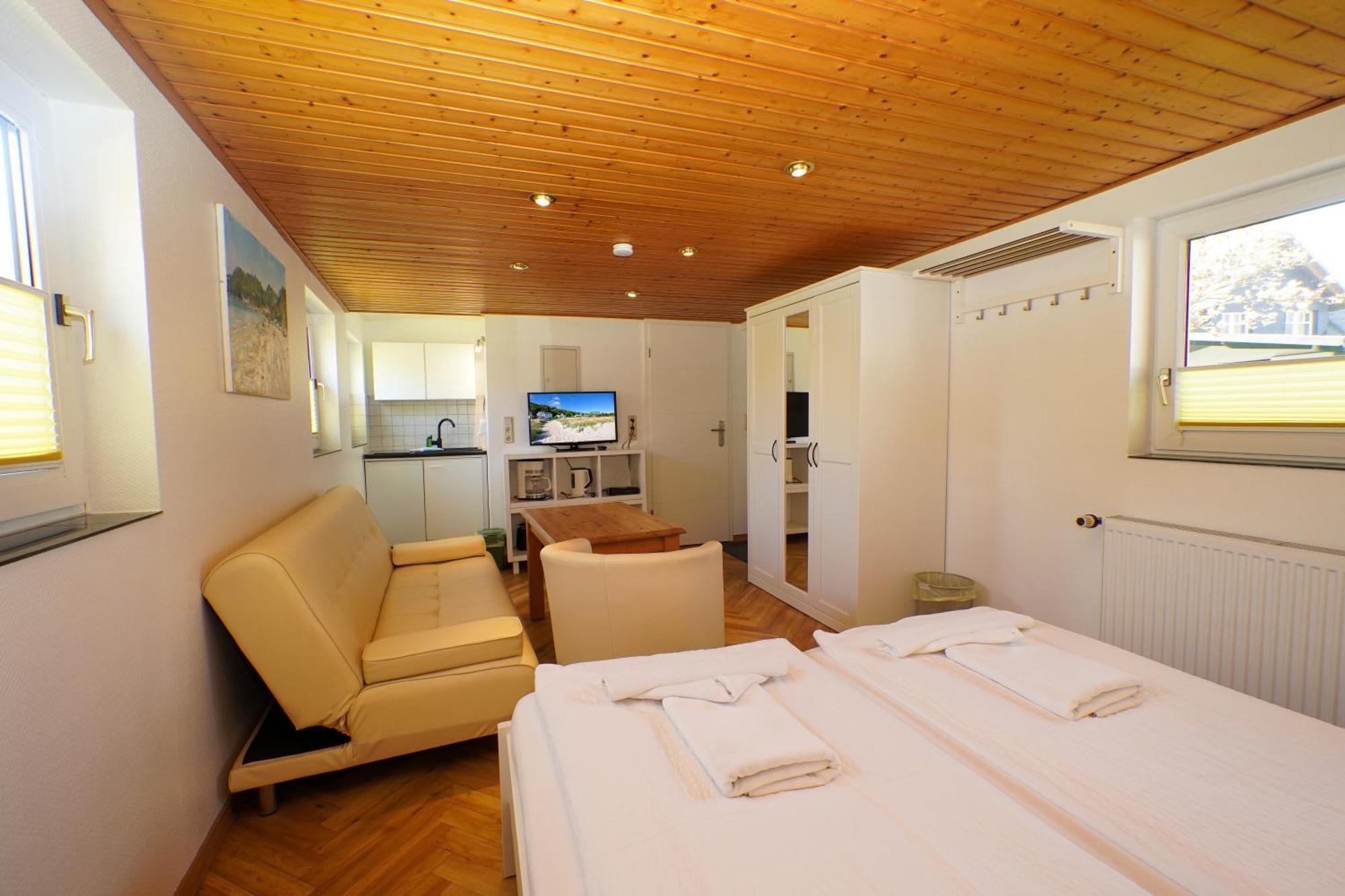 Pension Middel Binz Bagian luar foto