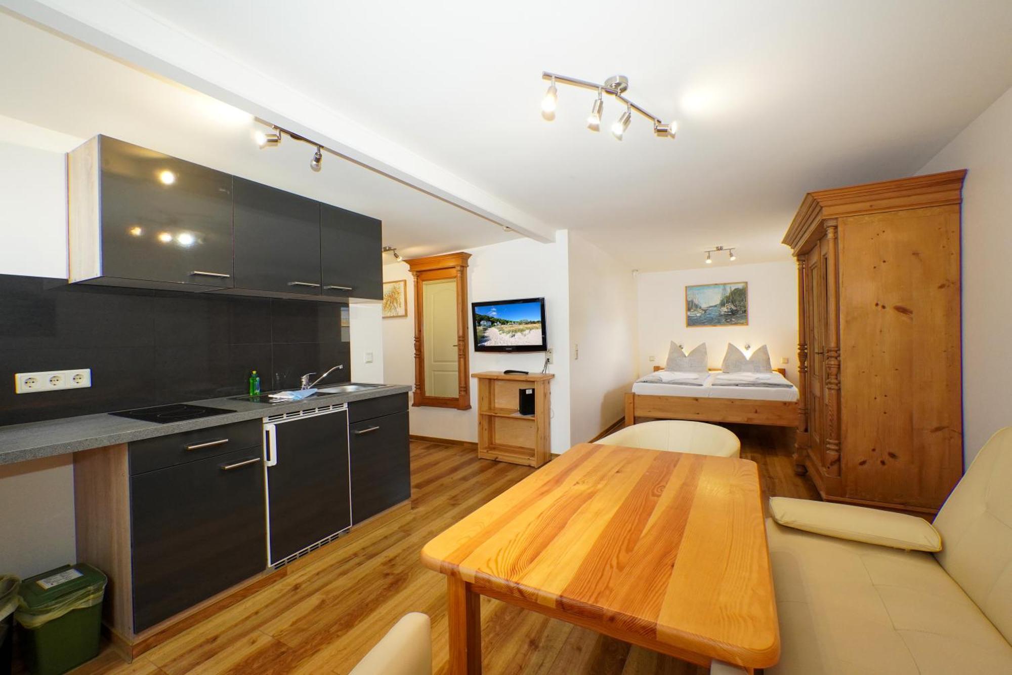 Pension Middel Binz Bagian luar foto
